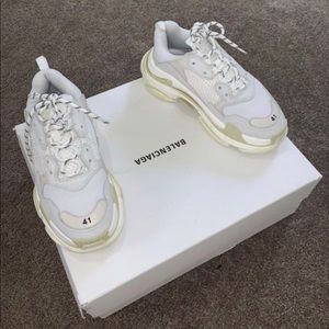 Balenciaga Triple S